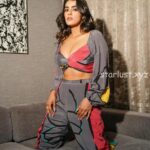 kavya thapar hot cleavage thighs and booty collection HD-starlust (27)