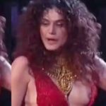 taapsee pannu hot camel toe in panty and long boots-starlust (4)