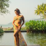 wamiqa gabbi hot photoshoot cleavage and thighs show HD-starlust (5)