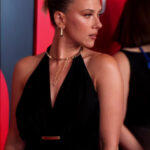 Scarlett_Johansson_HOTTIE_CUTE_CLEAVAGE (3)