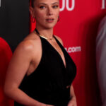 Scarlett_Johansson_HOTTIE_CUTE_CLEAVAGE (8)